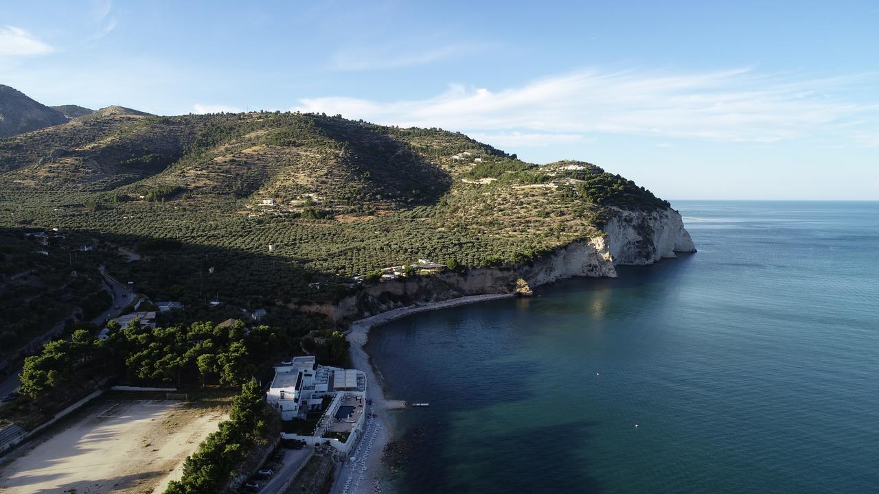 Holiday Lodge Al Porto Mattinata Luaran gambar